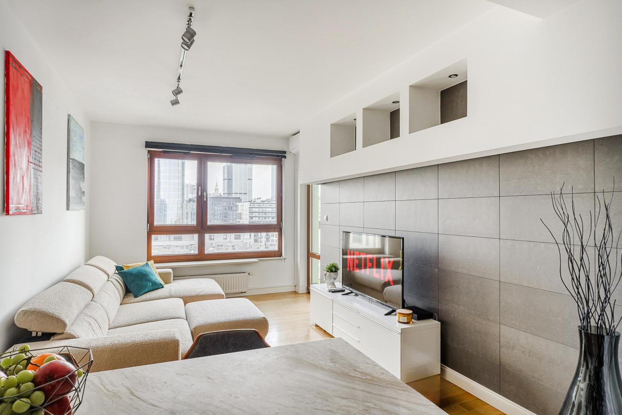Luxury In The Center Of With View From The 11th Floor Butas Warsaw