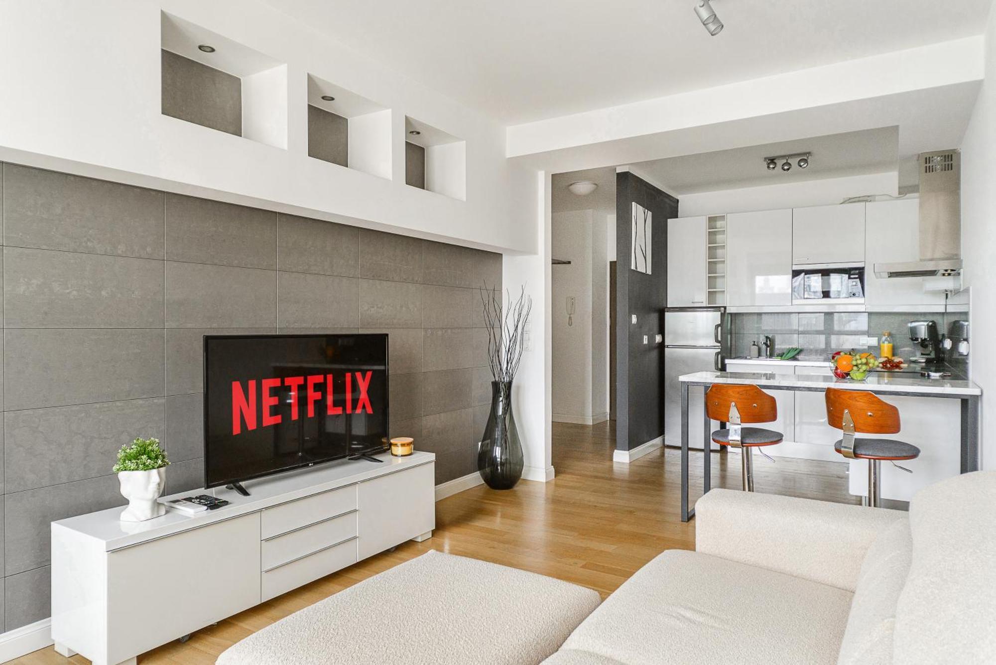 Butas Luxury In The Center Of With View From The 11th Floor Warsaw